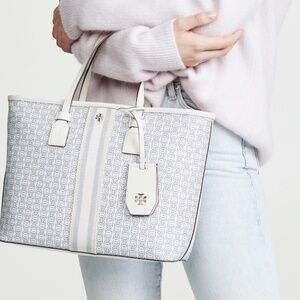 Tory Burch Gemini Link Canvas Tote - Light Blue/Antique White - Small